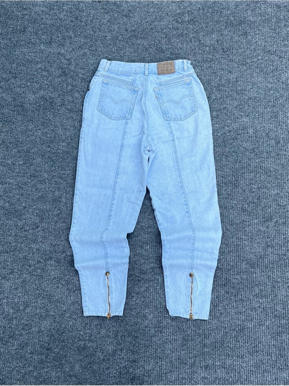 Vintage Levi’s 90s 900 Series Jeans